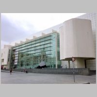 Richard Meier, Museu d'Art Contemporani de Barcelona, photo by Zaratemen, Wikipedia.jpg